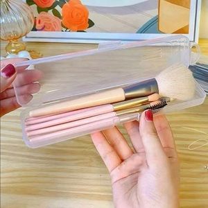 Portable on the go makeup brush holder